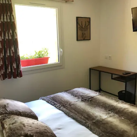 La Ferme Des Etroits 3*